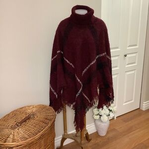 LA Express Burgundy Poncho One size